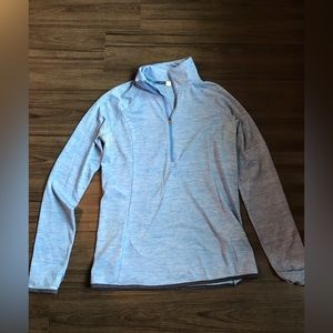 Small under armour half zip